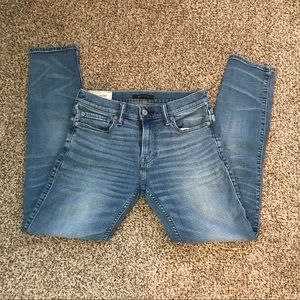 Abercrombie & Fitch Super Skinny Stretch.( Men’s)